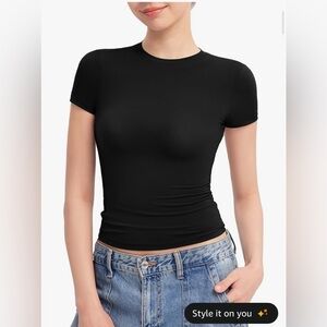 NWOT Crew Neck Short Sleeve Slim Fit Shirt